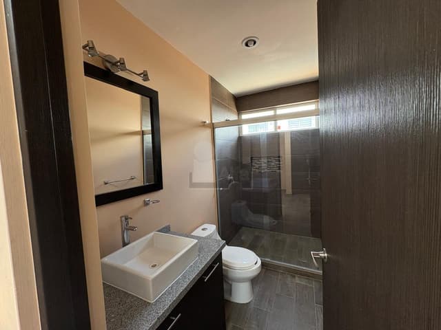 Casa en condominio en renta en Residencial el Refugio, Querétaro, Querétaro