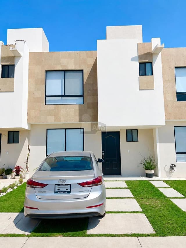 Casa en condominio en venta en Rincones del Marqués, Querétaro