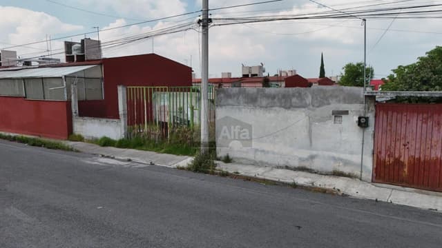 Terreno habitacional en venta en La Providencia, Metepec, México