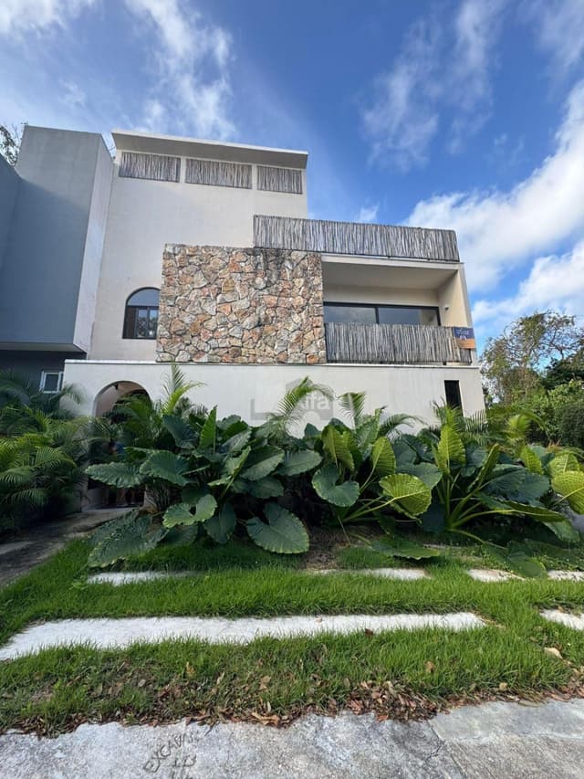 Casa en condominio en venta en Puerto Morelos, Puerto Morelos, Quintana Roo