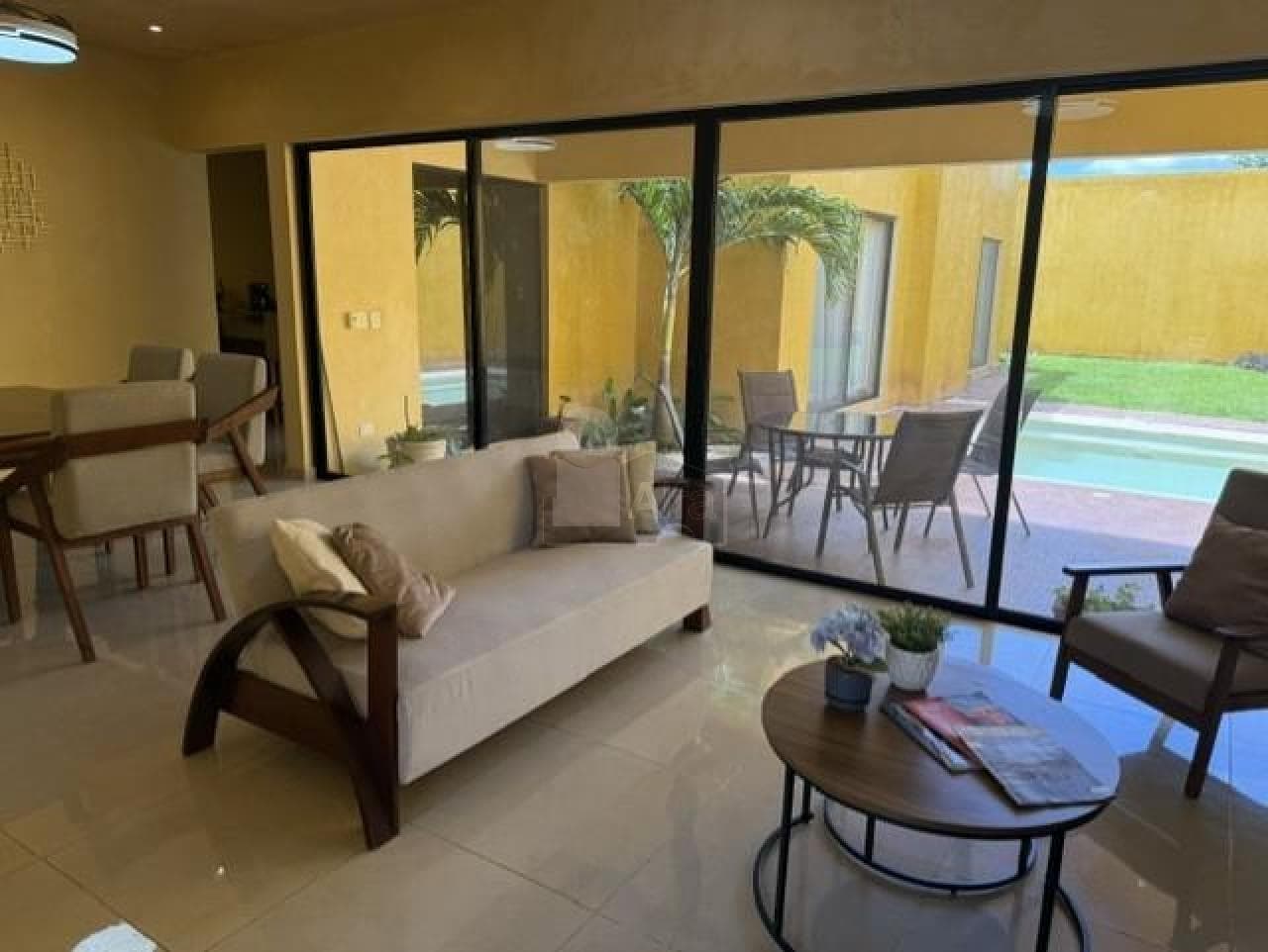 Fotos adicionales