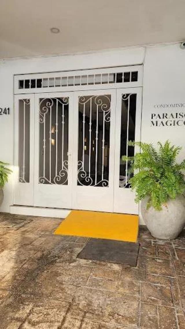 Departamento de 2 Habitaciones en Venta en Playa del Carmen Centro