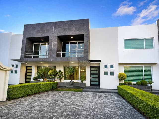 Casa en Venta en Metepec - zona residencial Sn. Salvador TIZATLALLI