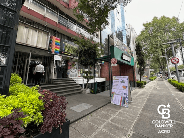 Oficina en Renta, Colonia Florida, Sobre Insurgentes