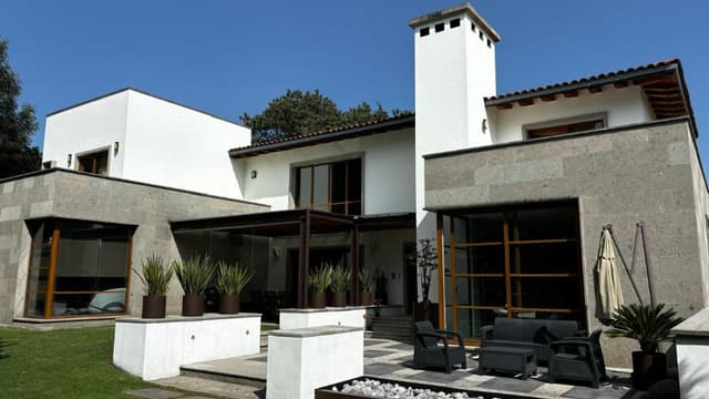 CASA EN VENTA RESIDENCIAL CLUB DE GOLF LOS ENCINOS, LERMA, A UNOS MIN DE METEPEC, SANTA FE