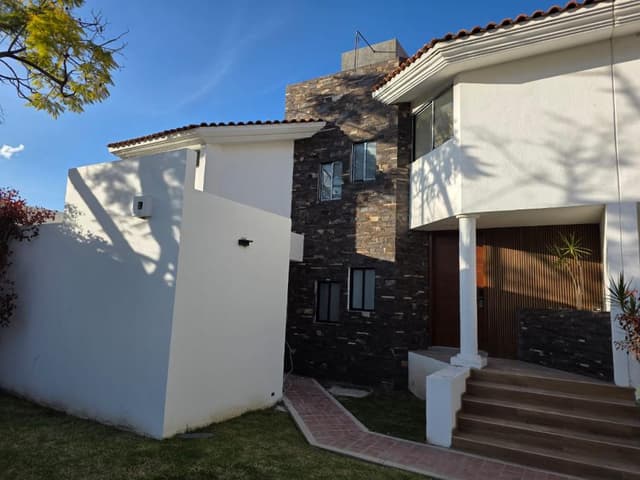 CASA EN PULGAS PANDAS