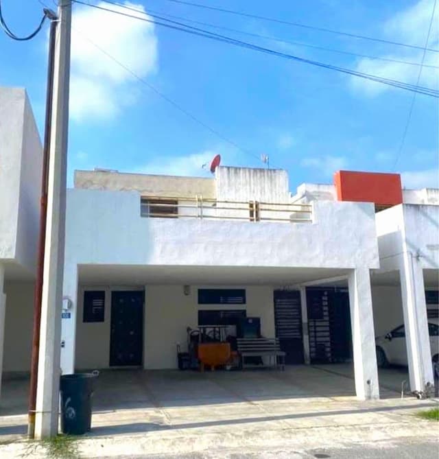 CASA EN VENTA EN SIERRA VISTA RESIDENCIAL JUAREZ NUEVO LEON