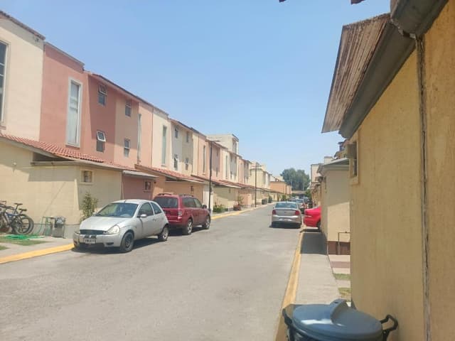 CASA EN VENTA EN COACALCO