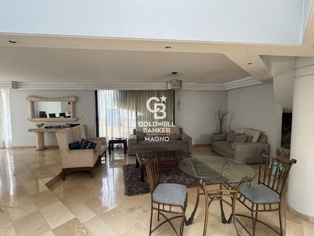 VENTA DE CASA AMPLIA EN TECAMACHALCO