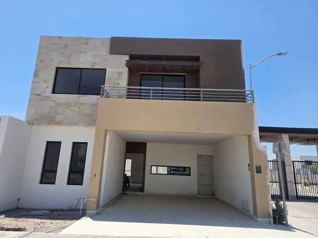 CASA EN VENTA QUINTAS LA CIMA TORREÓN, COAHUILA.