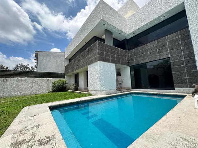 Ideal para Inversionistas: Casa en Cuernavaca en el Corazón de Morelos