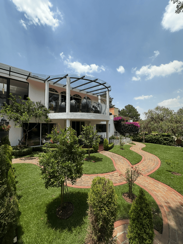 Casa en venta en loma de vallescondido