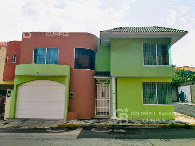 Casa en venta y/o renta en Vía Muerta