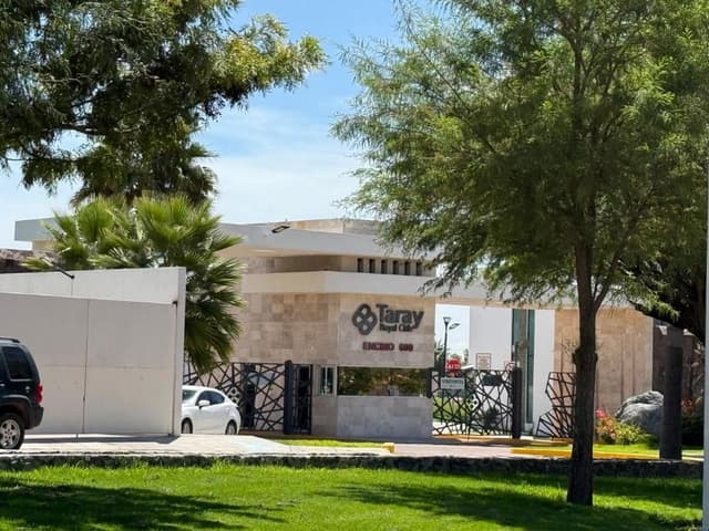 🏡 Terreno en Venta en Ciudad Maderas El Marqués – Condominio Taray Royal Club