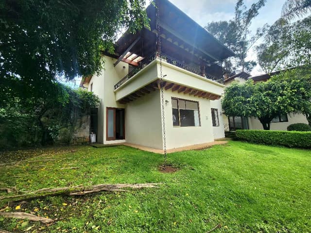 CASA EN RENTA EN AVANDARO VALLE DE BRAVO