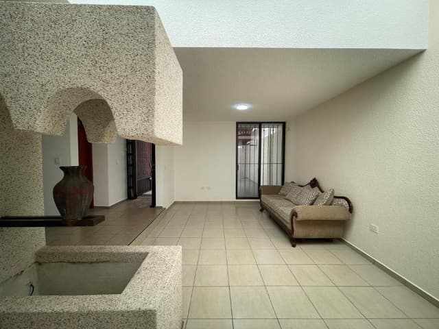 Jardín de los Cerezos 122