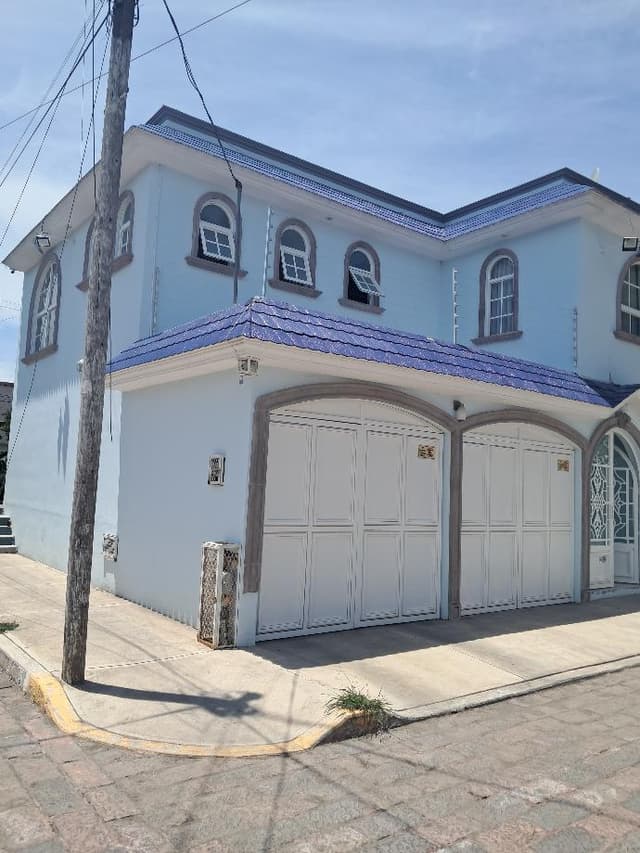 Se vende casa en Fray Torivio de Benavente Querétaro