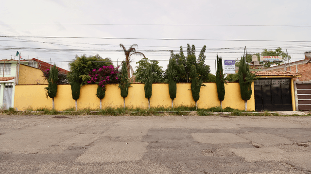 TERRENO / SALÓN DE FIESTAS EN VENTA EN MORELIA, AV. QUINCEO