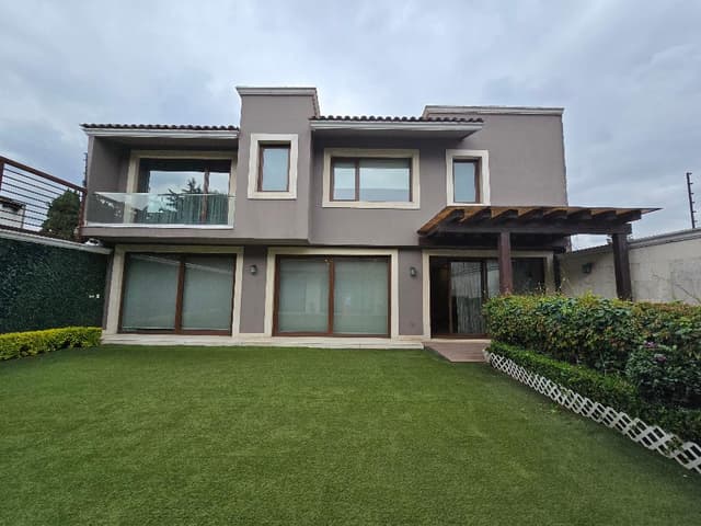 Residencia en venta en Lomas de Tecamachalco, casa 1