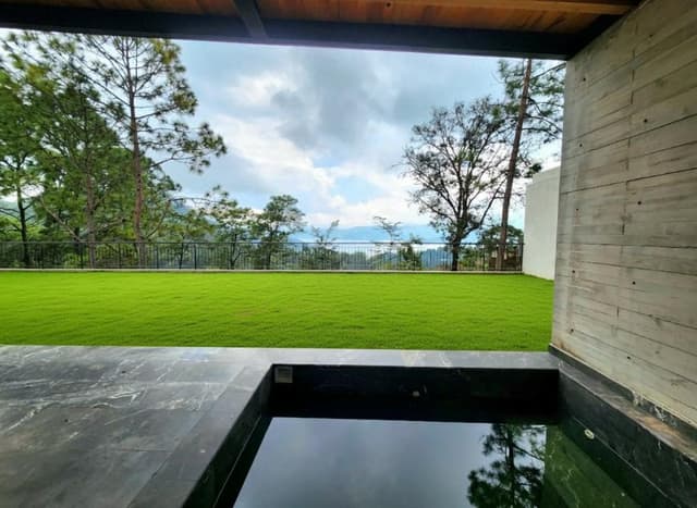 CASA EN RENTA EN AVÁNDARO VALLE DE BRAVO