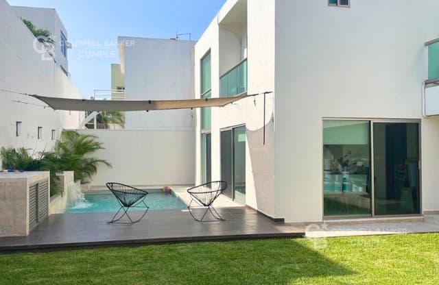 Casa en venta con alberca en Fraccionamiento Lomas del Sol. Riviera Veracruzana