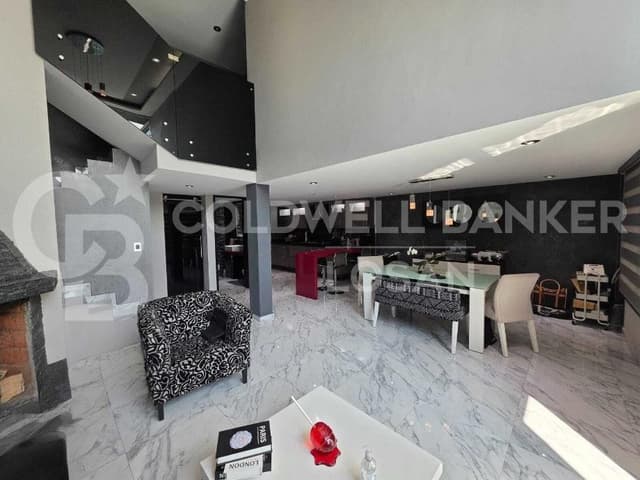 Casa en Venta en Valle Dorado