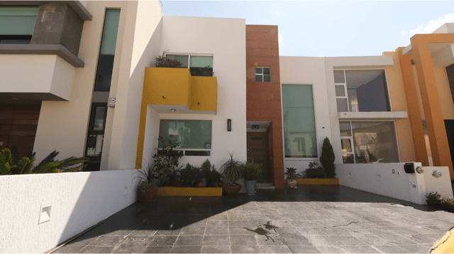 CASA EN VENTA EN MORELIA, VISTAS ALTOZANO