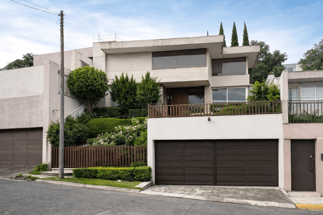 Casa en Venta en Fuente de Las Pirámides en Lomas de Tecamachalco