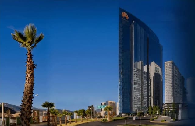 RENTA DE OFICINAS AAA EN SANTA FE