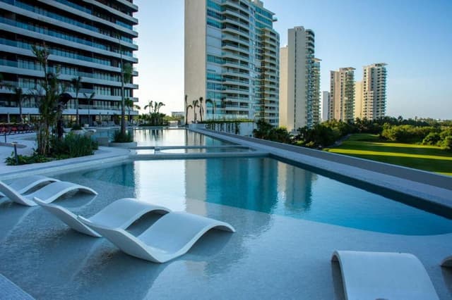 DEPARTAMENTO EN VENTA EN PUERTO CANCUN