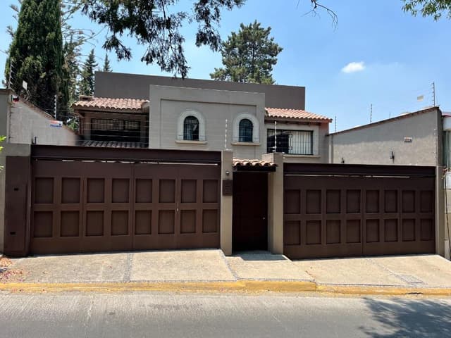 Casa en venta en La Herradura Huixquilucan Estado de México