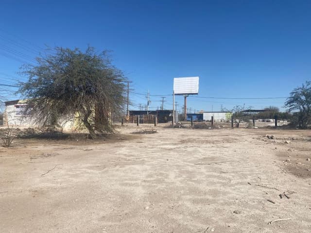 TERRENO EN VENTA CALZADA CETYS MEXICALI