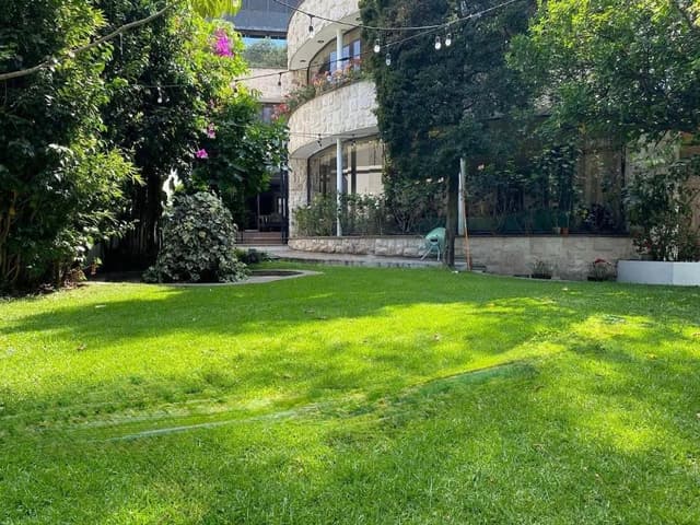 Residencia en Renta - Bosque de las Lomas