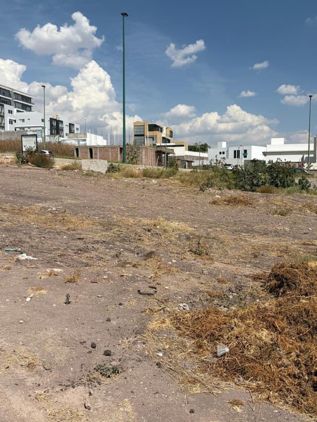 Terreno en condominio en venta en Real del Bosque, Corregidora