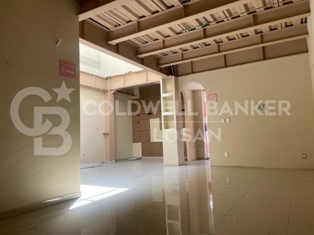 Local comercial / oficina en renta en Ciudad Satélite