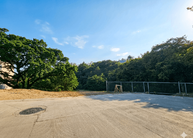 VENTA DE TERRENO EN BOSQUE ESMERALDA