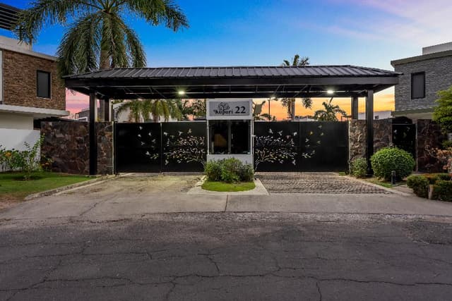 Casa Palmera