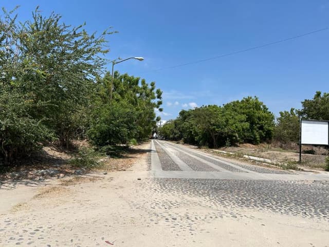 Terreno en Venta Fraccionamiento Diamante, Manzanillo, Colima