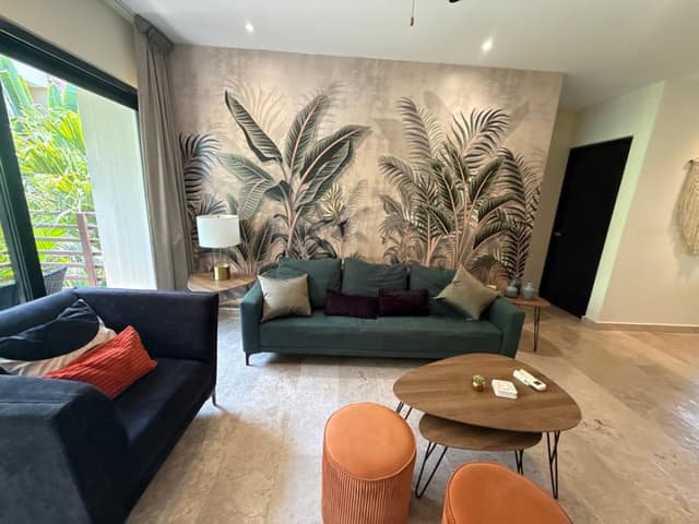 Departamento en venta de 2 recamaras en el centro de Playa del Carmen