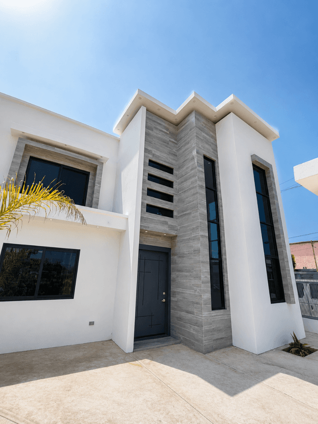 Residencia Nueva en Lago Toronto, Valle Dorado, Ensenada, B.C