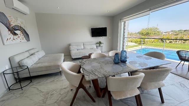 Departamento en Venta en Playa Diamante, Acapulco, Guerrero