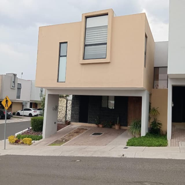 Casa en condominio en renta en Zibatá, El Marqués, Querétaro