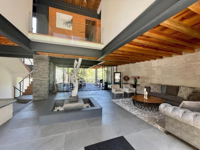 Casa en Venta en Excelente Condominio en Avándaro.