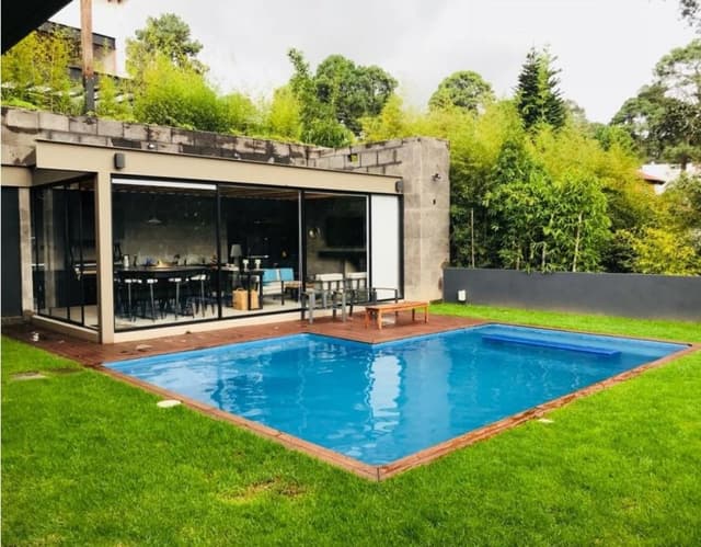 Casa en Venta en Exclusivo Condominio en Avándaro, Valle de Bravo.