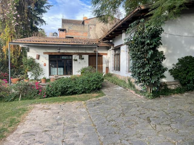 CASA EN RENTA CERCA DEL CENTRO DE VALLE DE BRAVO