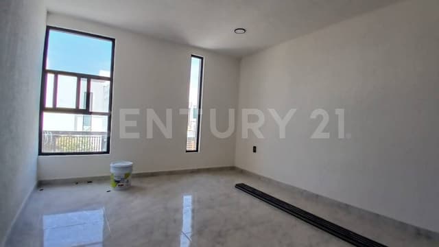 Casa en Venta en Lomas de Banthí, SJR, Querétaro.