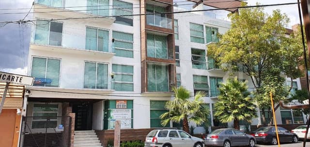Departamento Planta Baja con balcón y buenos acabados cerca Parque Lindavista