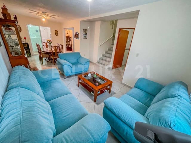 CASA EN CONDOMINIO EN LA 3 DE MAYO, EMILIANO ZAPATA, MORELOS.