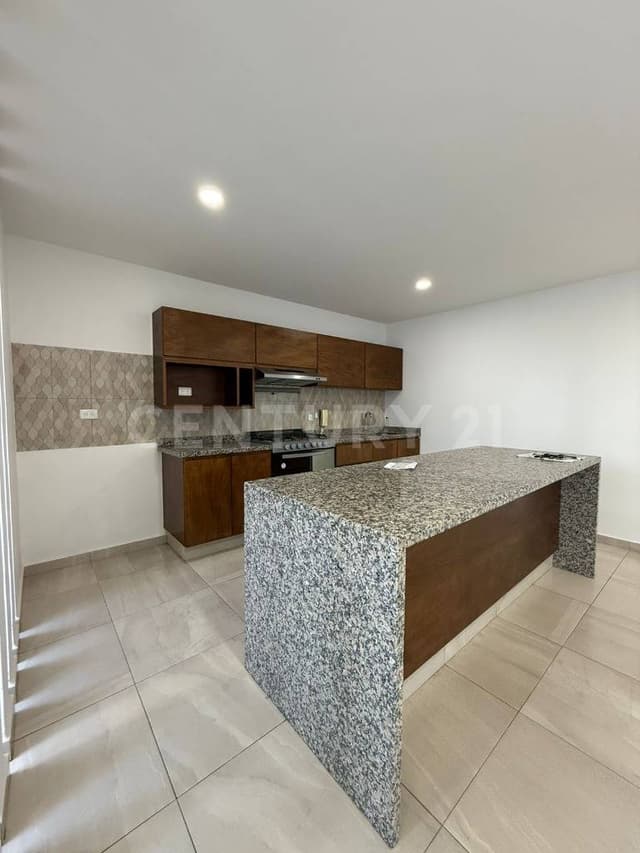 VENTA CASA 3 RECÁMARAS PARQUE MADRID, LOMAS DE ANGELÓPOLIS II, PUEBLA