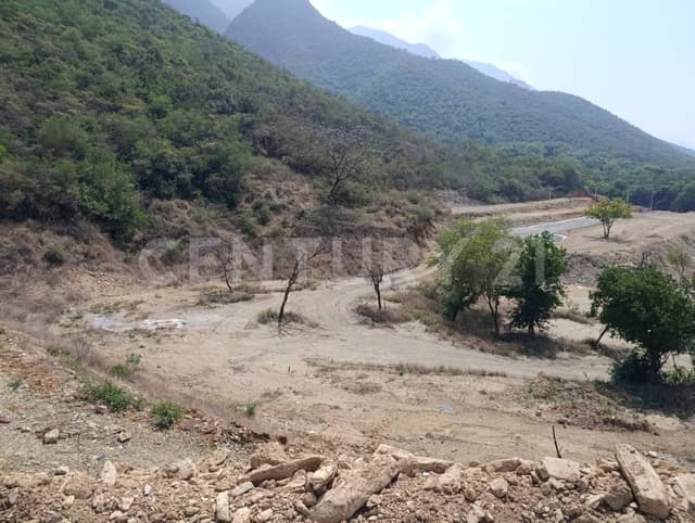 Terreno en Venta en Bosques de las Misiones, Sector Magnolia